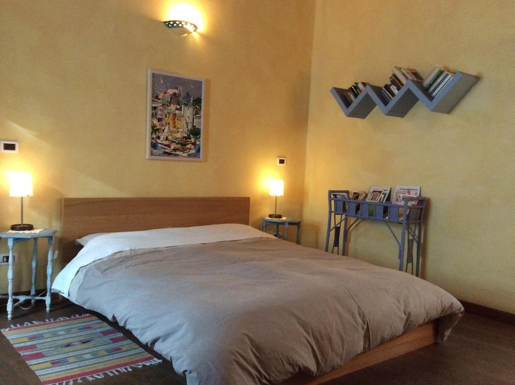 Bed and Breakfast Piazzetta Consolata Turin Zimmer foto